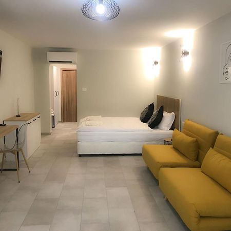 Aparthotel Teracite Warna Exterior foto