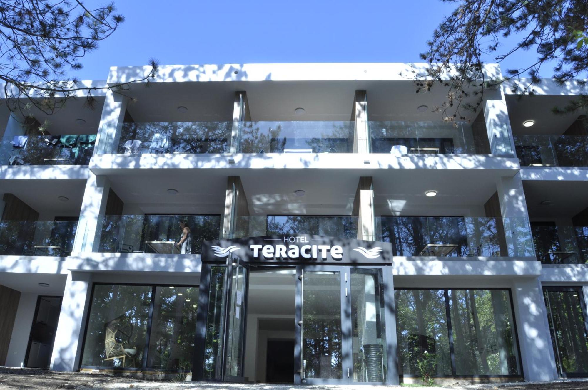 Aparthotel Teracite Warna Exterior foto