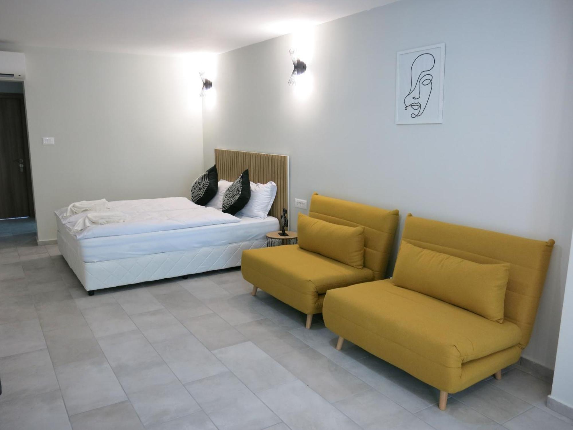Aparthotel Teracite Warna Exterior foto